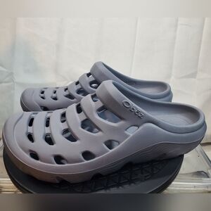 NEW Oboz Whakata Coast Recovery Clogs Hazy Gray Womens 11 Mens 9